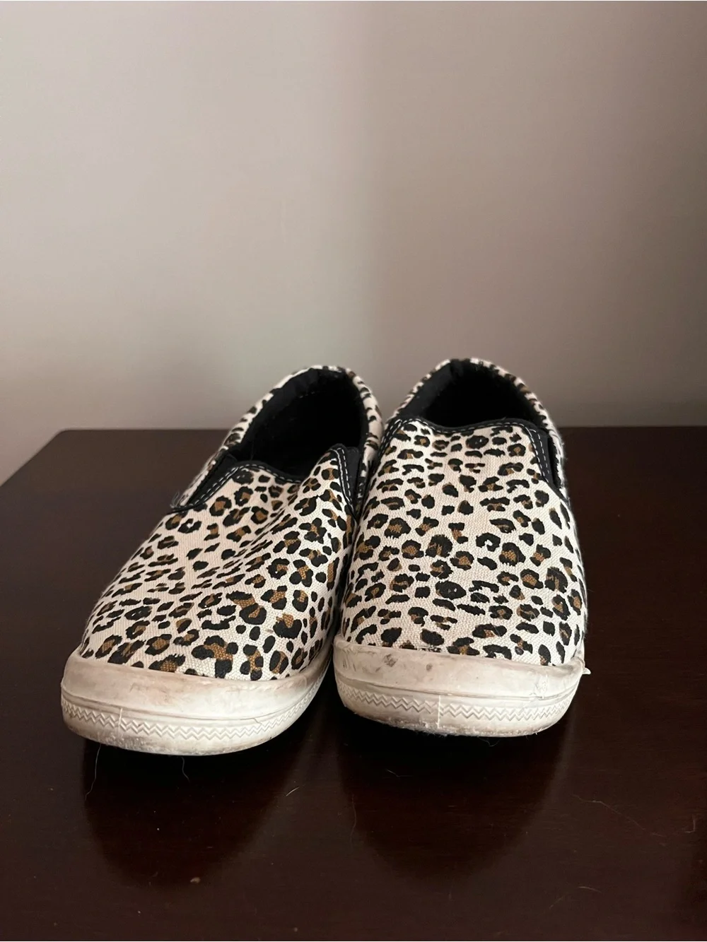 Tommy Bahama Leopard Print Slip-On Flats - Tan/Black